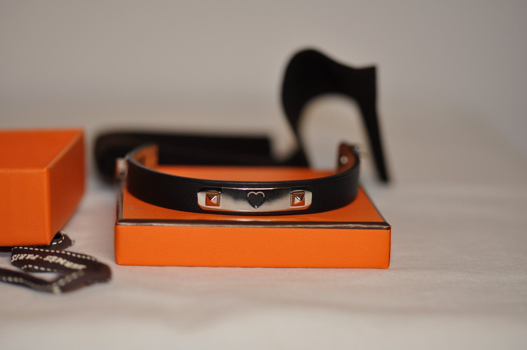 Bracciali & Braccialetti: Hermes Armband As de Cœur – Nuovo e nell'imballaggio originale da Winterthur venduto da chanel_love