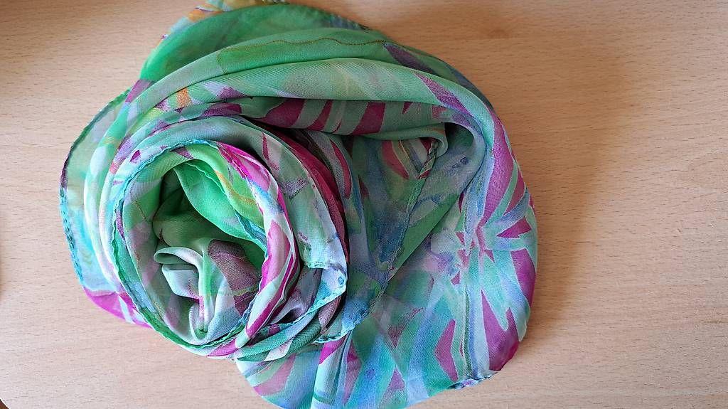 Foulards, Tücher & Schals: ***Preisreduktion*** Swarovski Tuch – Gebraucht aus Winterthur von ml2_58mm 1