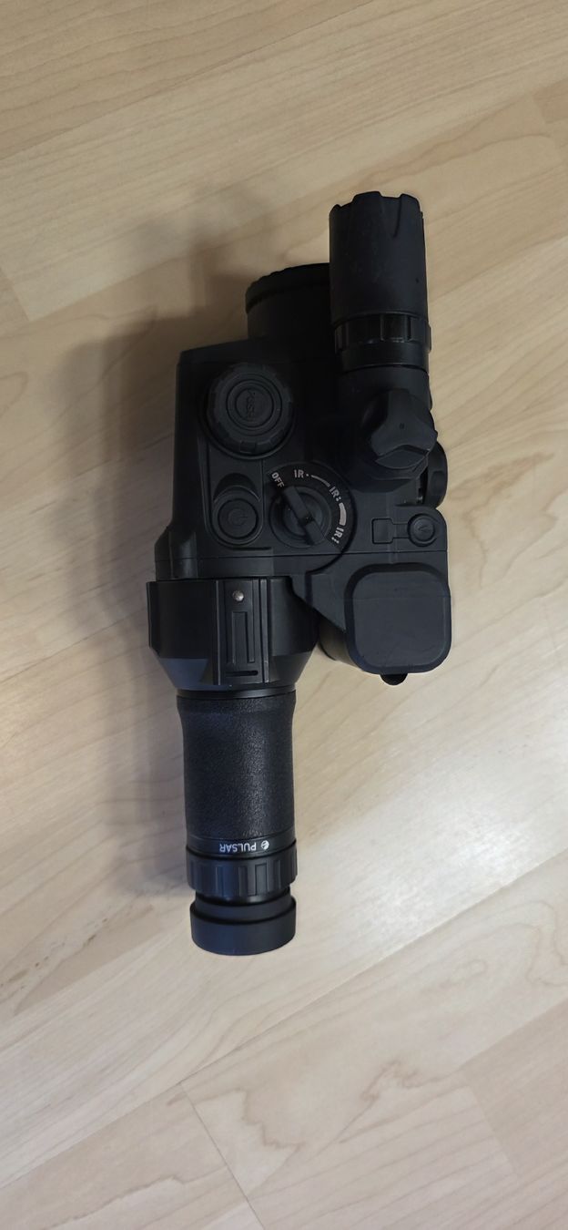 Pulsar Binocoli: Pulsar Digital Nachtsichtgerät Forward DFA75  – Usato da Meikirch venduto da Letgo01 1