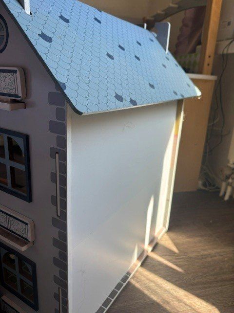 Puppenhäuser & -möbel: Puppenhaus – Neu (gemäss Beschreibung) aus Elsau von Mar_jk9c 2