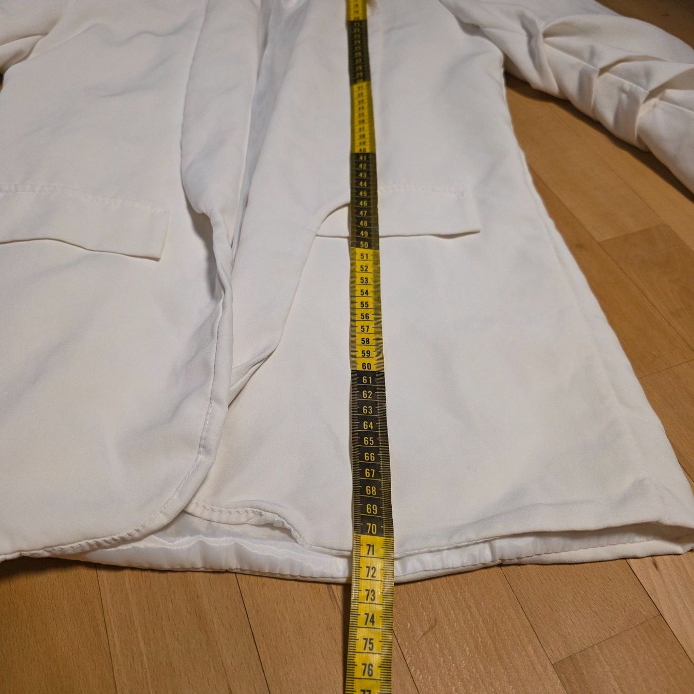 Jacken: Chicorée Creme Blazer M – Gebraucht aus Wald ZH von CapLux 6