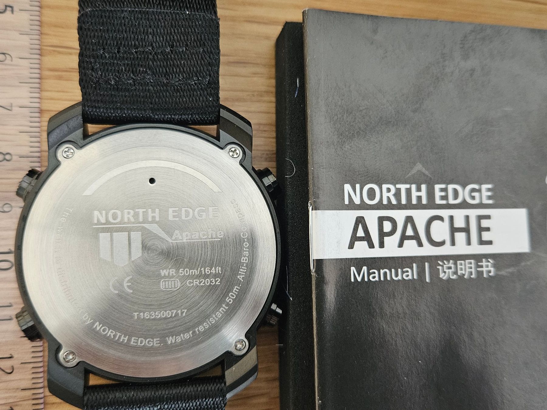 Orologi: Sportuhr mit Höhenmesser / North Edge APACHE / Neu – Nuovo (secondo la descrizione) da Einsiedeln venduto da Salusa 8