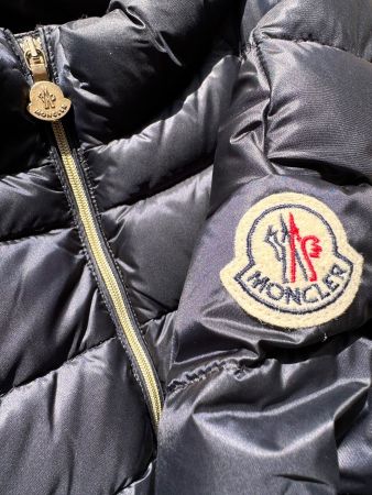 Moncler Daunenjacke Mädchen/Damen Grösse 164 Top Zustand