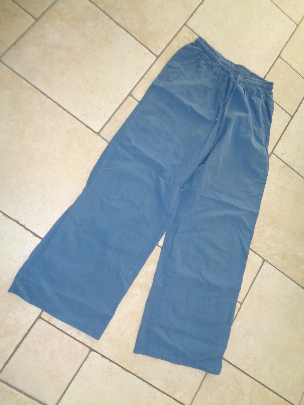 Shein Pantalons: Hose  Shein  Grösse 36 – D'occasion à Kreuzlingen par Robi-2003
