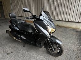 Yamaha X-MAX 400 ligne akrapovic 
