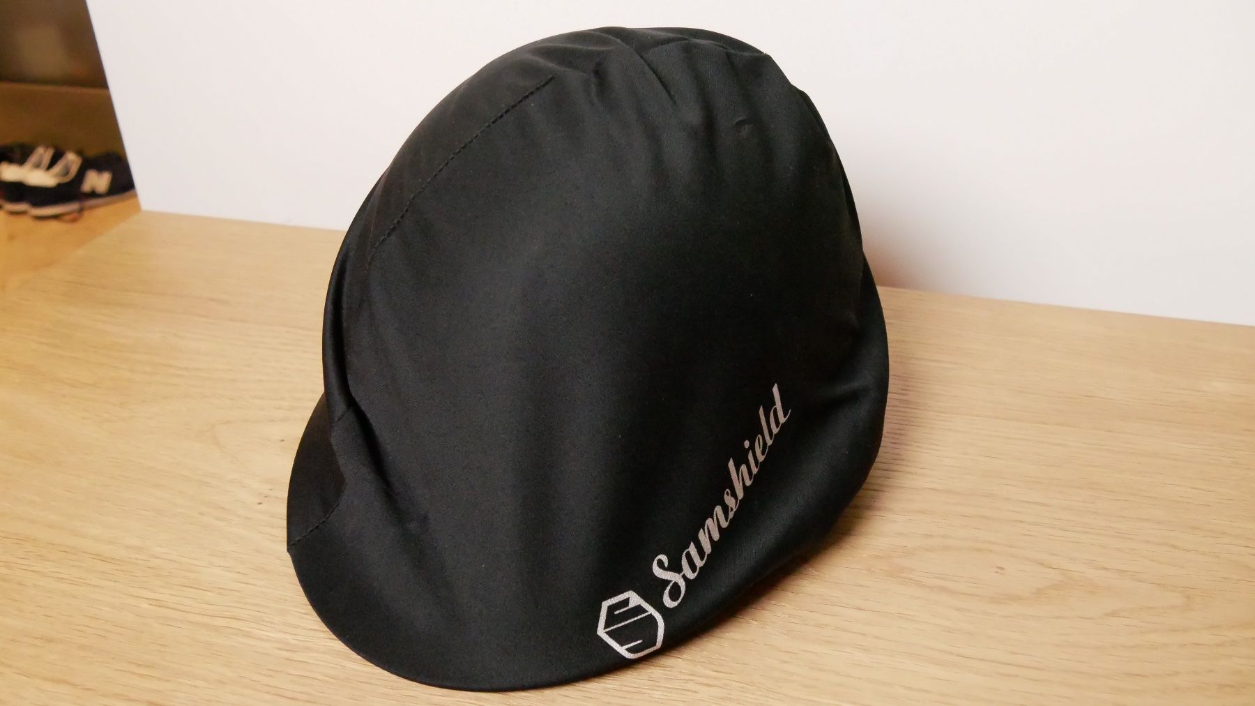 Samshield Caschi: Samshield Miss Shield Shadowmatt Reithelm braun Swarovski 58 – Nuovo (secondo la descrizione) da Zürich venduto da julia_vina 9