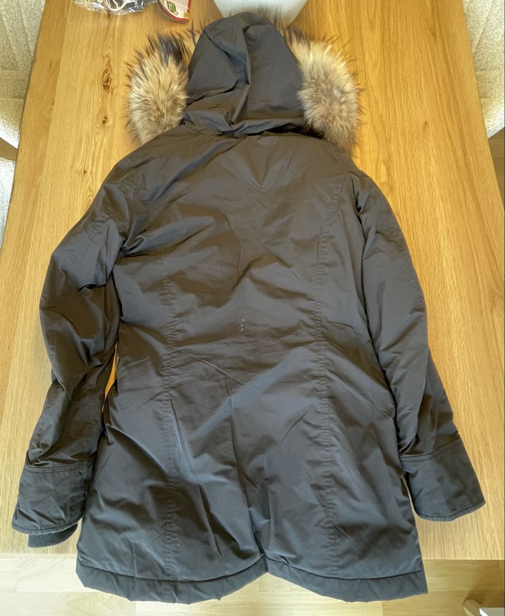 Woolrich Giacche: Woolrich Winterjacke Damen schwarz – Usato da Wädenswil venduto da Cloode_ 1