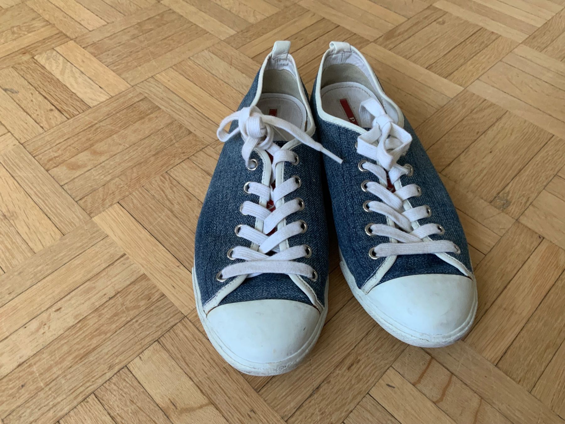 Prada Scarpe da donna: PRADA original Damen Sniaker Gr.39 – Usato da Zollikerberg venduto da Vip-outlet 2