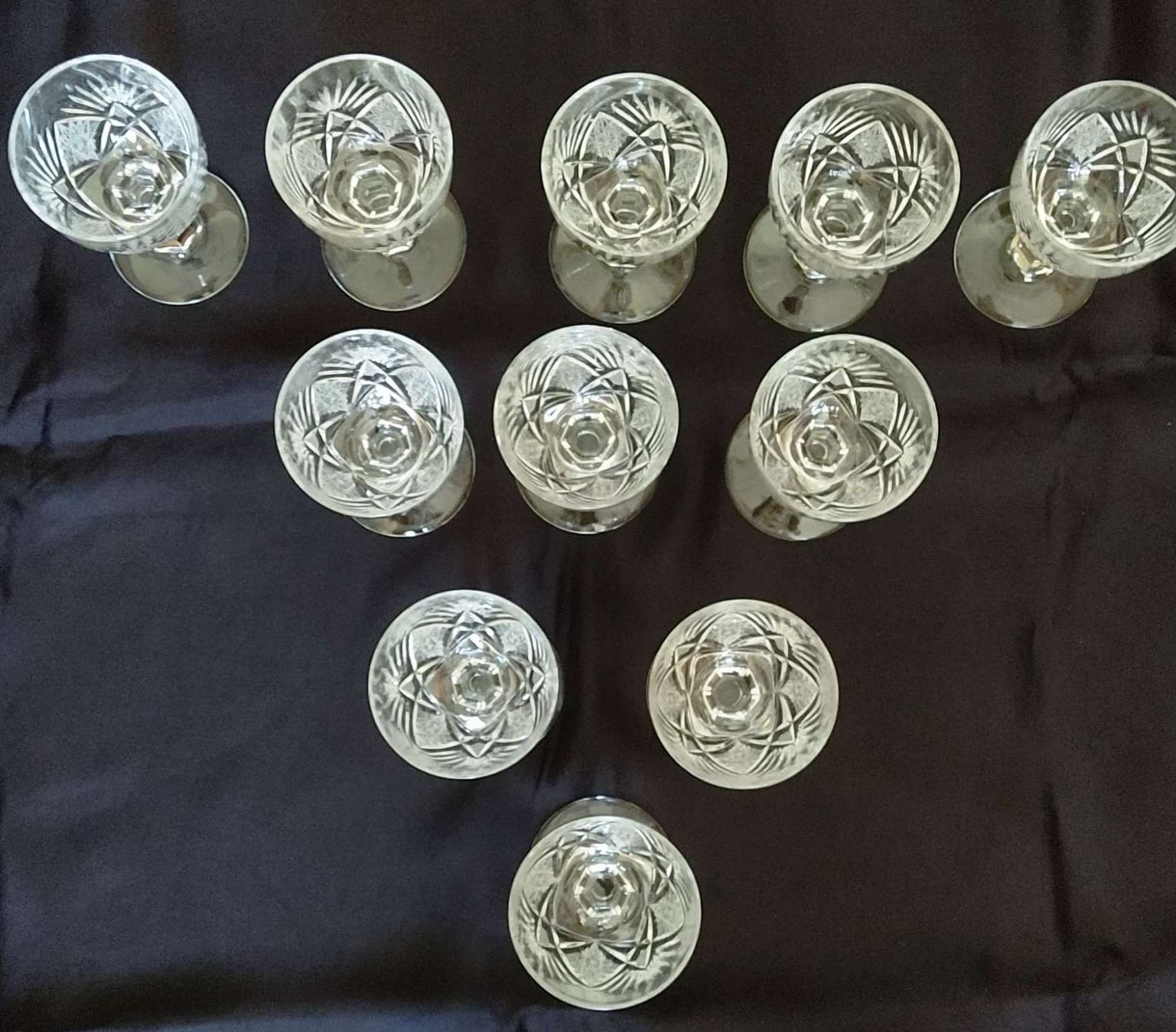 Gläser: Schnapsgläser aus Bleikristall  - 11 Stück - – Neu (gemäss Beschreibung) aus Zürich von 1-2-3-Kaufen 3