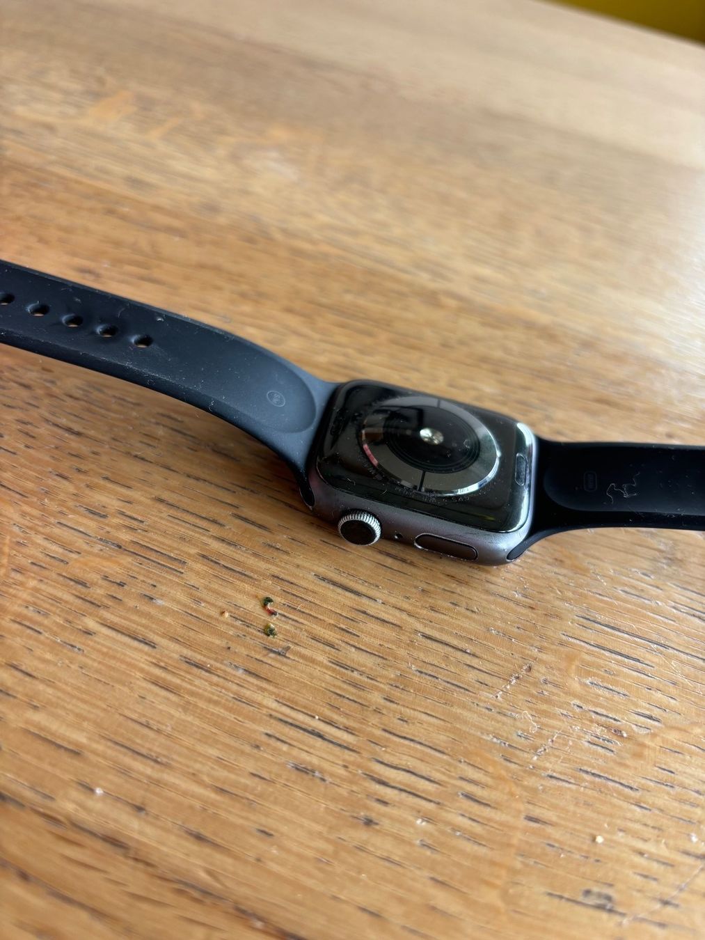 Apple Smartwatch: Apple Watch Series 5 / 44mm – Usato da Uetikon am See venduto da Chreg 1