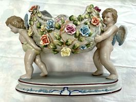 Jugendstil Schale aus Porzellan