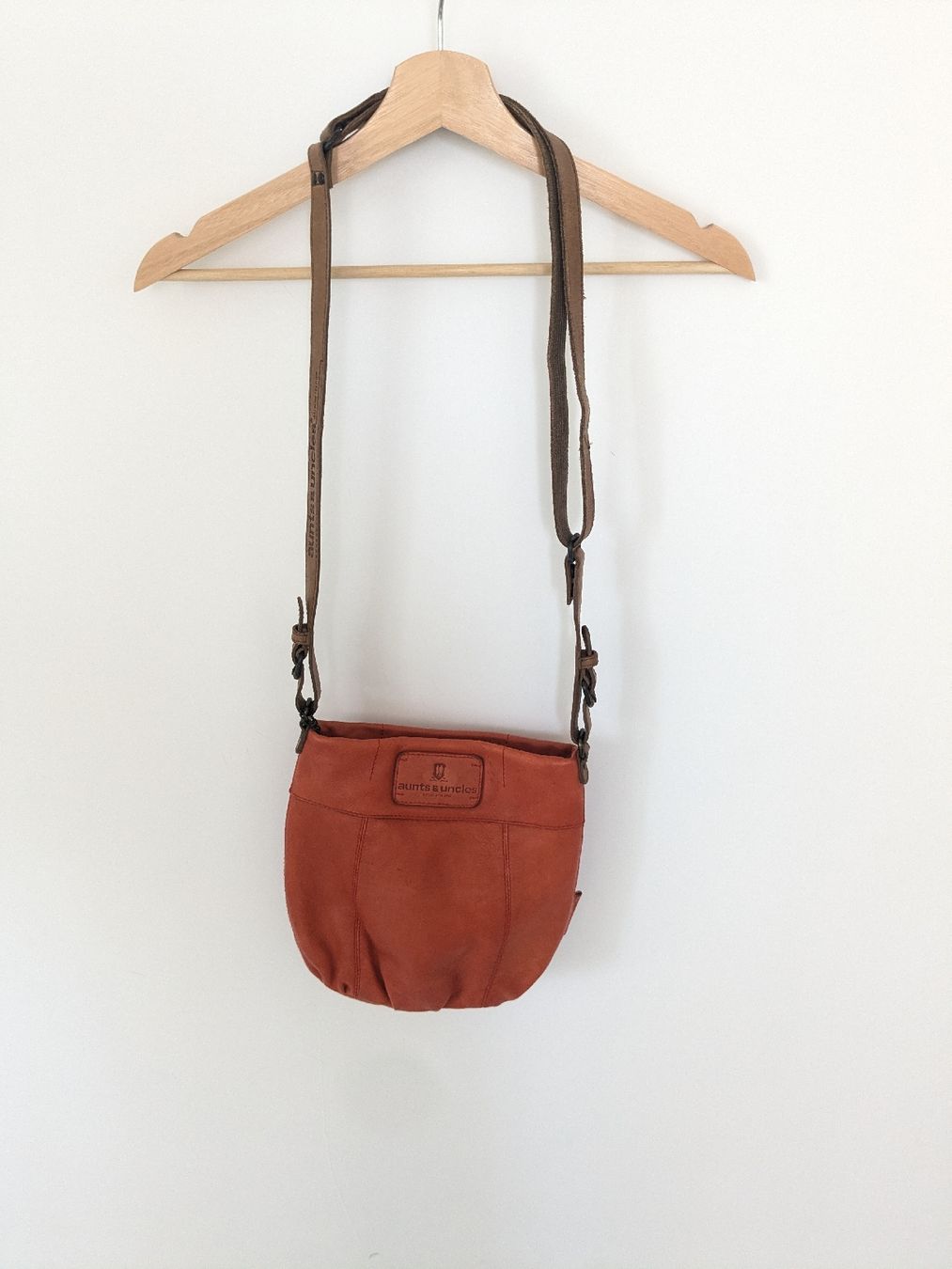 Aunts & Uncles Borse da donna: Tasche aunts & uncles Leder orange  – Usato da Rorschach venduto da olg_5qq2 6