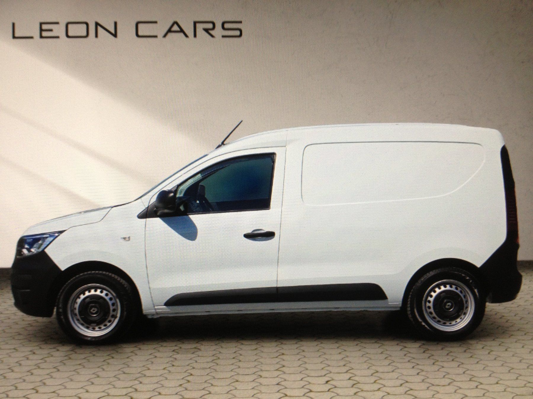 Renault Automobili: Renault Express, ( Kangoo, Caddy ) – Usato da Rickenbach LU venduto da Hulibu 2