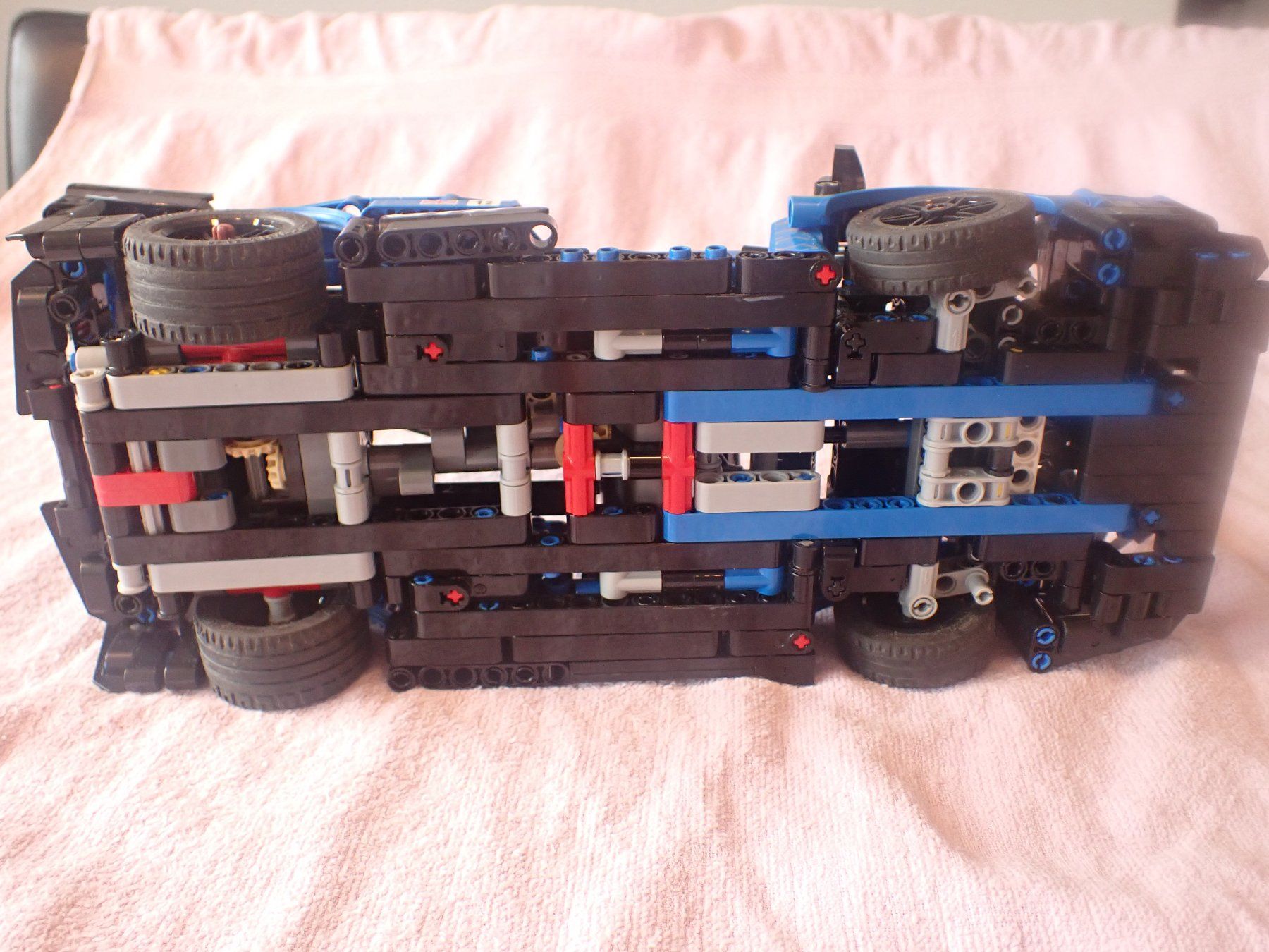 Lego Kit di costruzioni: Lego 42123 Technic McLaren Senna GTR – Usato da Geroldswil venduto da boy5toy 7