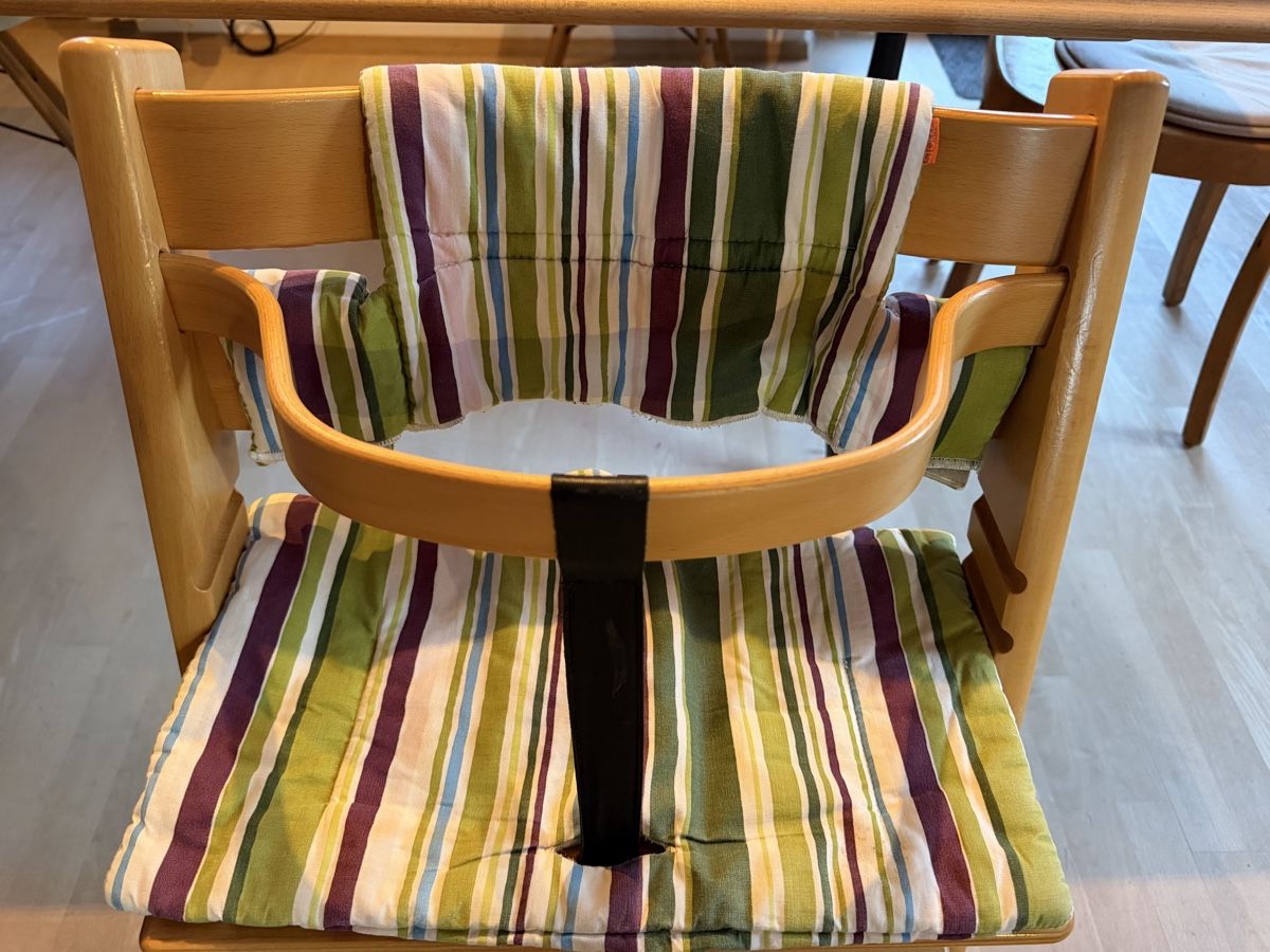Stokke Hochstühle: Stokke Tripp Trapp – Gebraucht aus Effretikon von Laundry_Service 4
