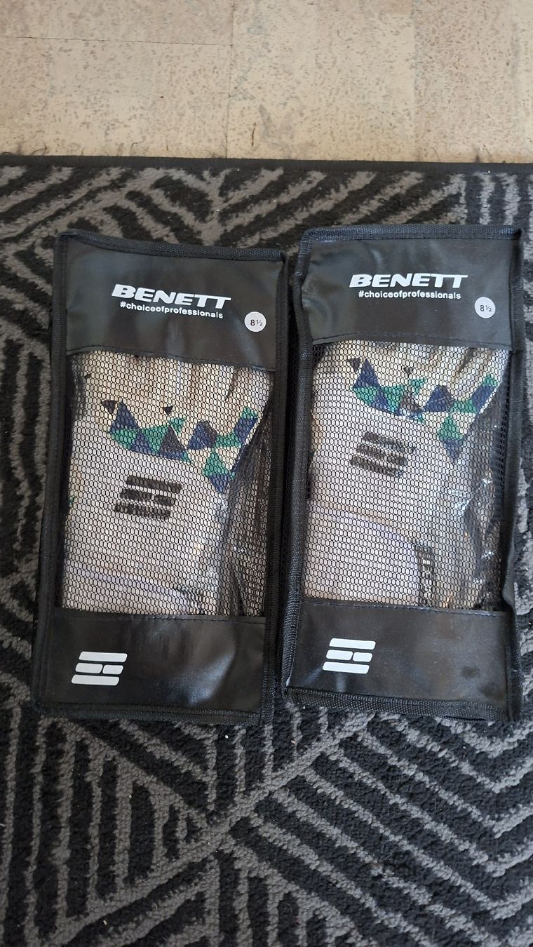 Kinderhandschuhe: Torwarthandschuhe Benett Grösse 8½ – Neu und originalverpackt aus Balterswil von Bambussocken