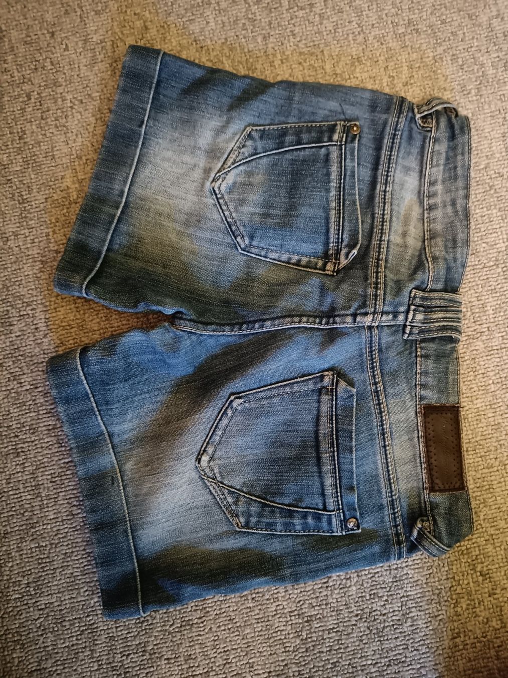 Pantaloni: Shorts Grösse 36 – Usato da Jaberg venduto da urig17. 1