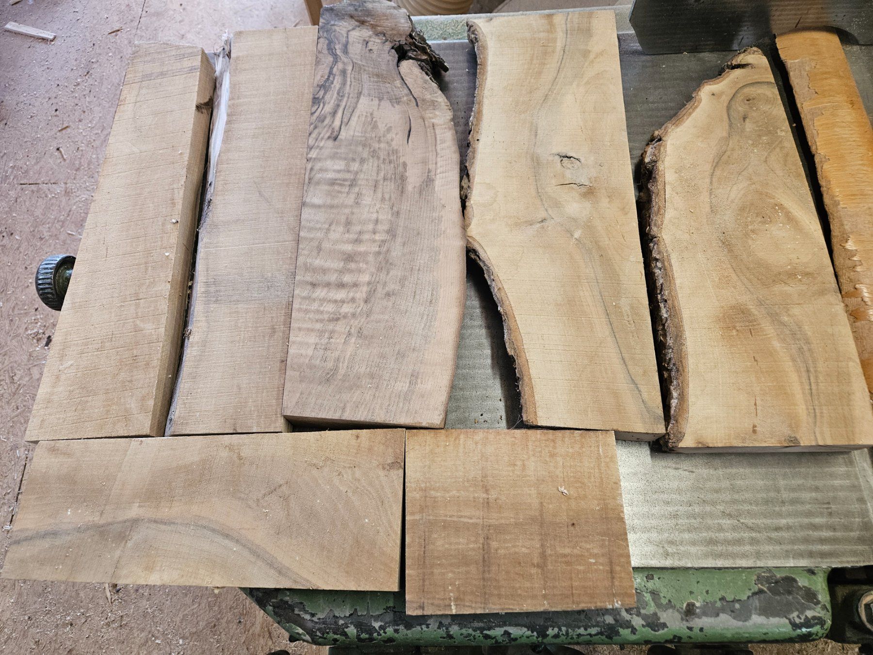 Articoli in legno: Nussbaum Holz – Nuovo (secondo la descrizione) da Schangnau venduto da egli6.2 4