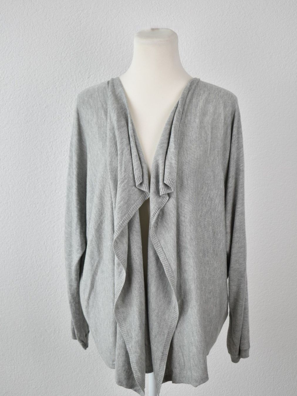 Esprit Giacche: Esprit Strickjacke Gr.XL – Usato da Nürensdorf venduto da 2ND_STORY