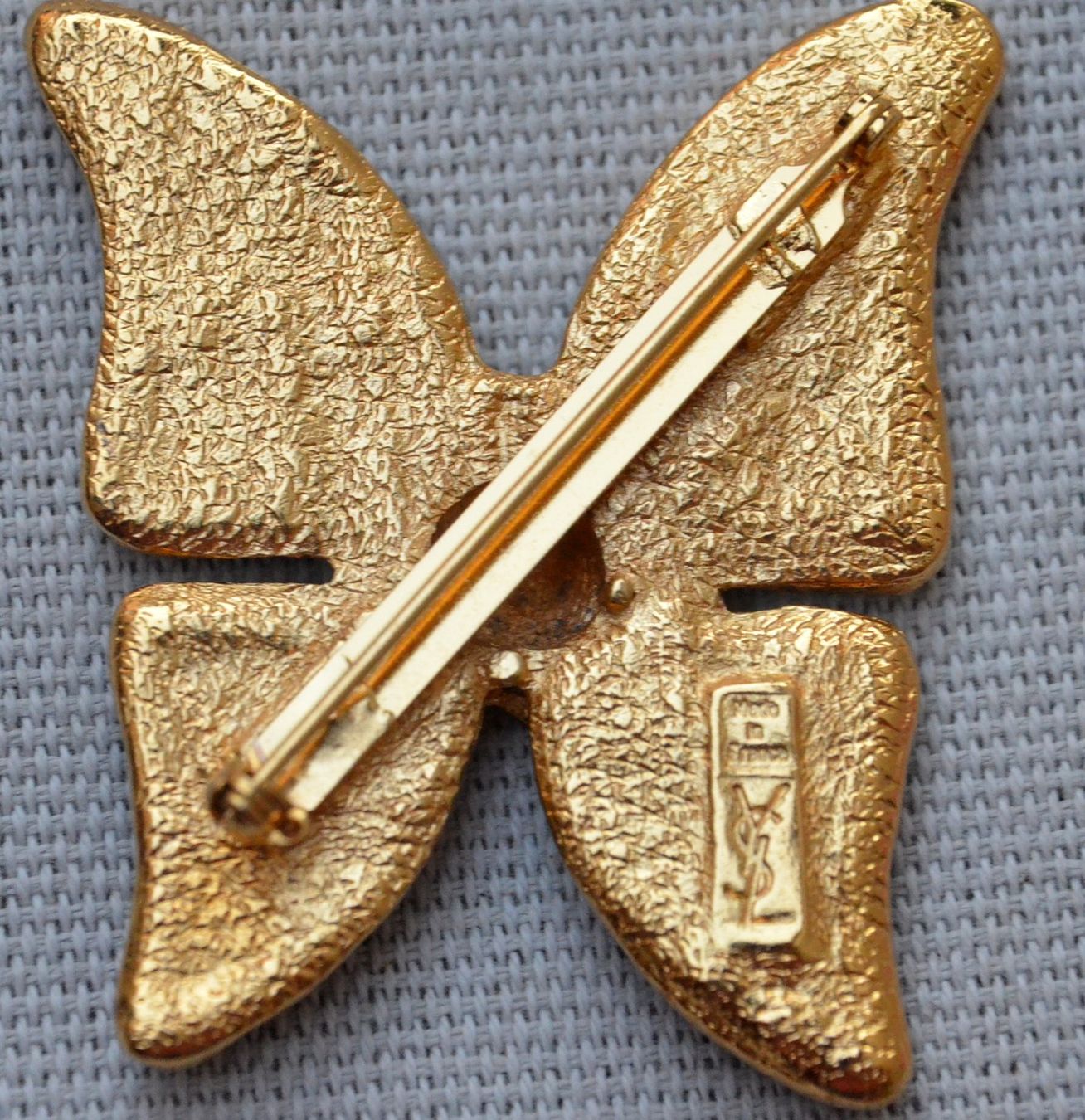 Saint Laurent Spille & Fermagli: Yves Saint Laurent Brosche / Broche – Usato da Collonges venduto da Auganien 5