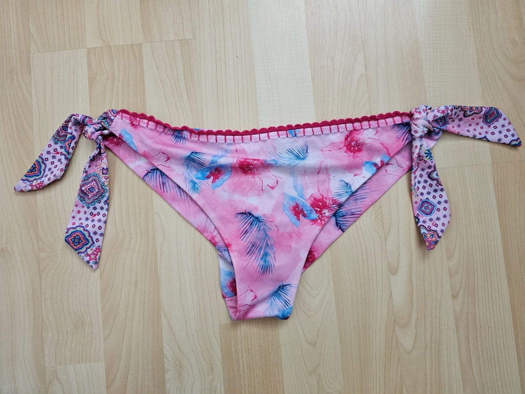 Costumi da bagno & Bikini: OVS Bikini 3-er Set GrXL – Usato da Birr venduto da V-K 5
