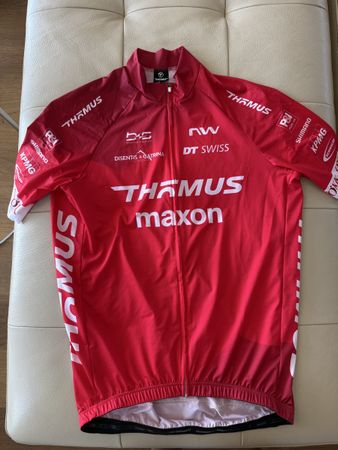 Thömus Trikot rot Gr. M neu