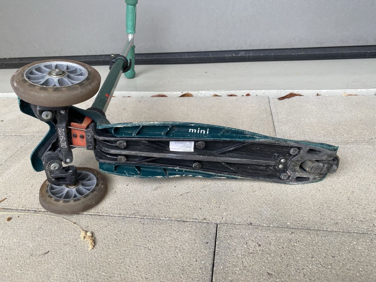 Micro Kickboard: Mini Micro Scooter - defekt – Usato da Bergdietikon venduto da EnKaSaLe 1