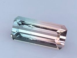 TURMALIN  Bi-color  pink / mintgrün  Baguette   2.11cts