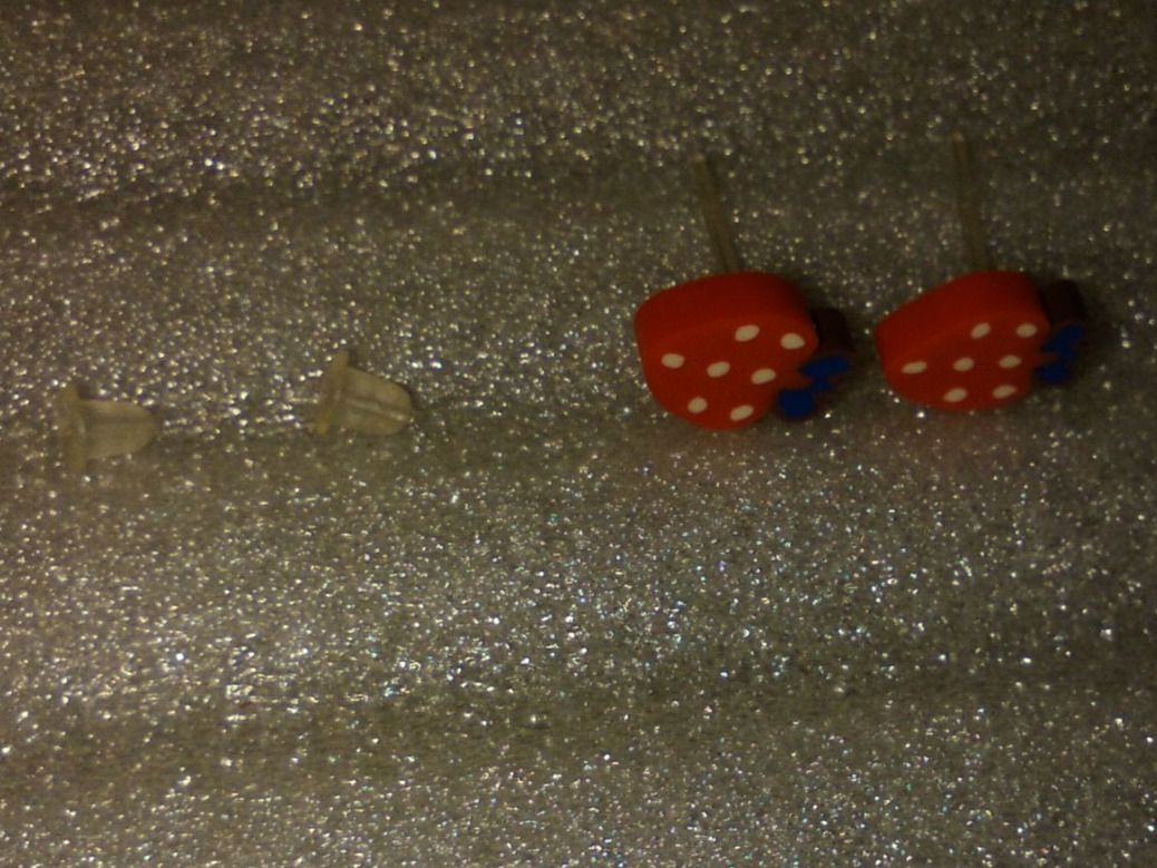 Boucles d'oreille: ohrringe modeschmuck,,,2 erdbeeren,,,kuststoff – Neuf (Voir description) à Basel par bijoutrie_4