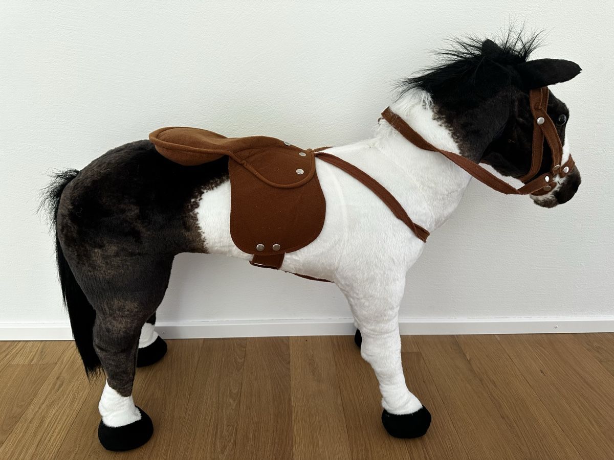 Jouets: Spielpferd – D'occasion à Brütten par lin_6sby