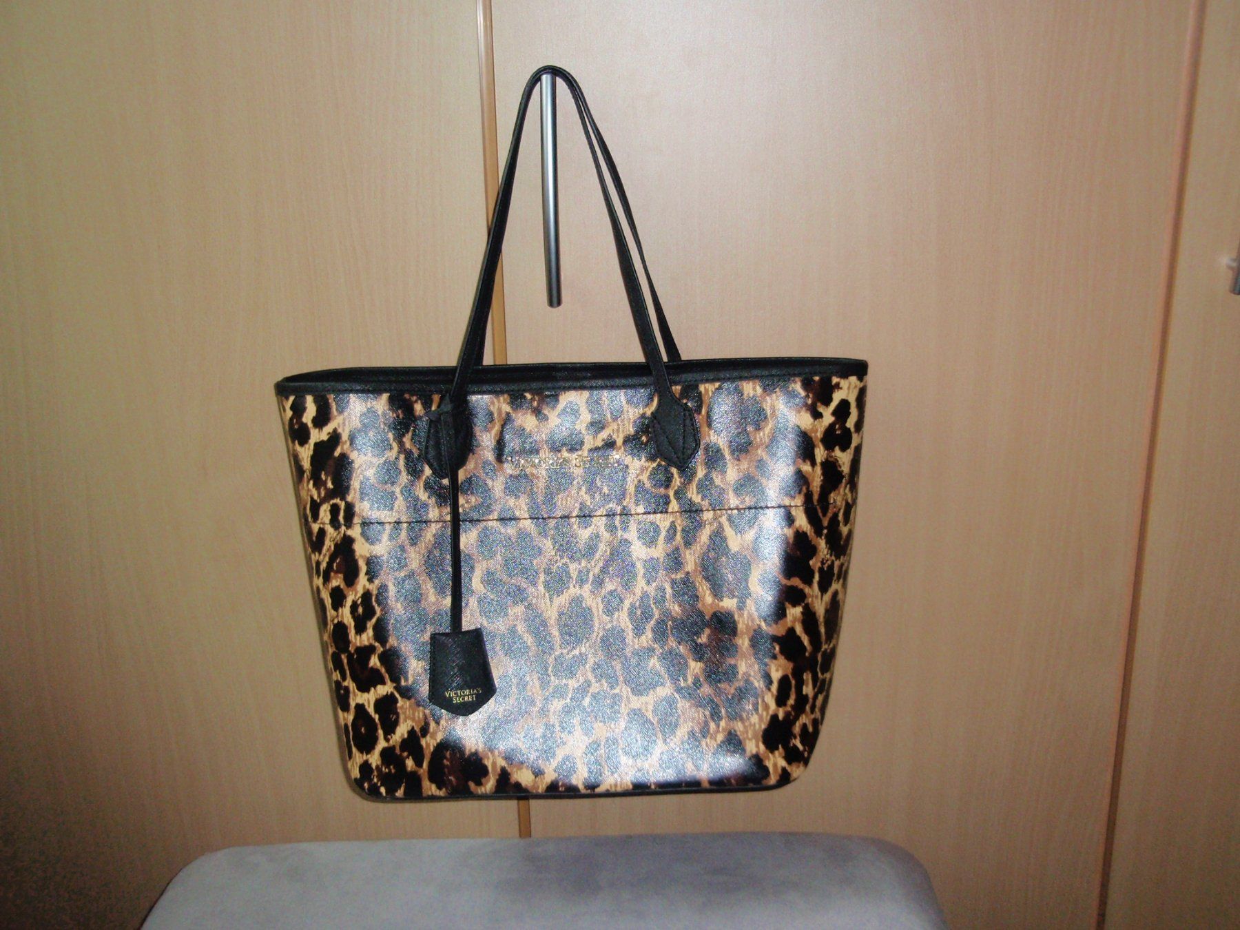 Borse da donna: Vicorias Secret Ledertasche /Shopper – Usato da Basel venduto da Birs868