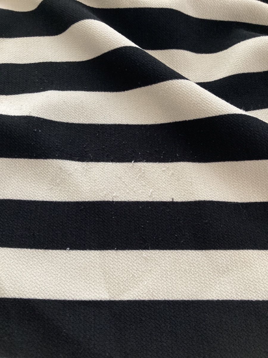 Maglioni & Felpe: Pulli mit Streifenmuster, Gr. M nr.4 – Usato da Morschach venduto da leonie87 1