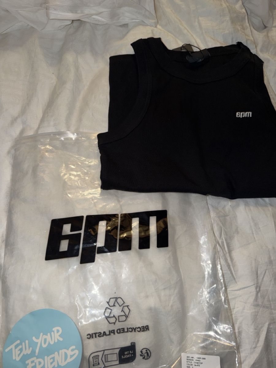 T-shirt: 6PM Tanktop schwarz Grösse S – Nuovo e nell'imballaggio originale da Walenstadt venduto da fabio.lymann 2