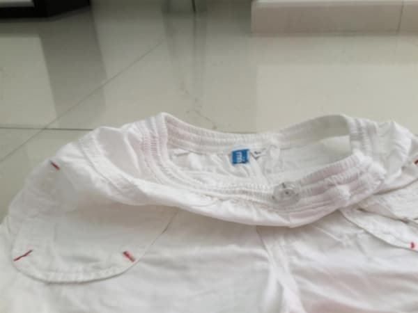 Pantaloni: MIRTILLO Short gr. 110 – Usato da Giubiasco venduto da baamboo 3