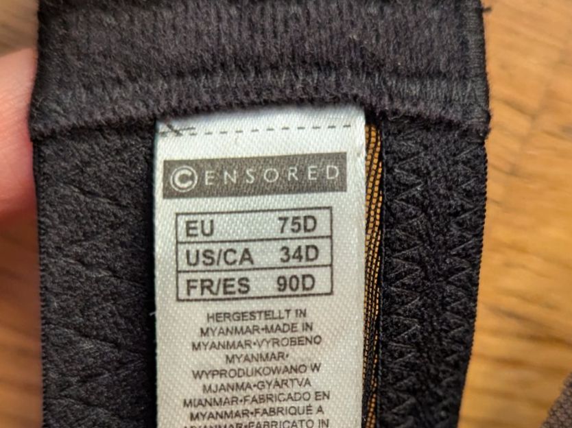 Altra biancheria intima: Schwarzer Spitzen BH, Grösse 75D, neuwertig, elegant – Nuovo (secondo la descrizione) da JONA venduto da gin_yl55 1
