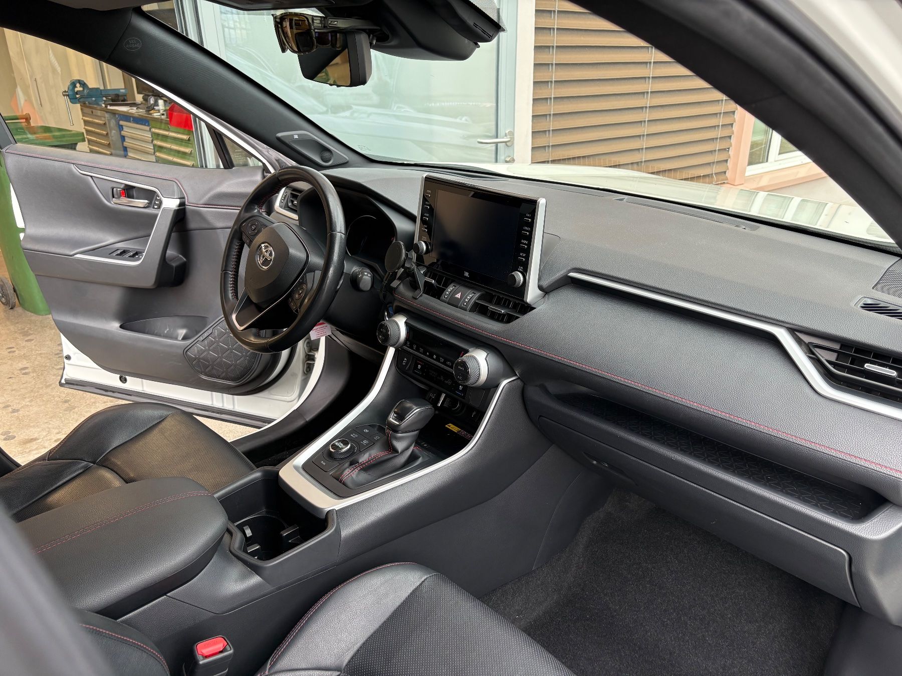 Toyota Automobili: TOYOTA 2.5 Plug-In-Hybrid Platinum – Usato da Nürensdorf venduto da Werkfeld 5