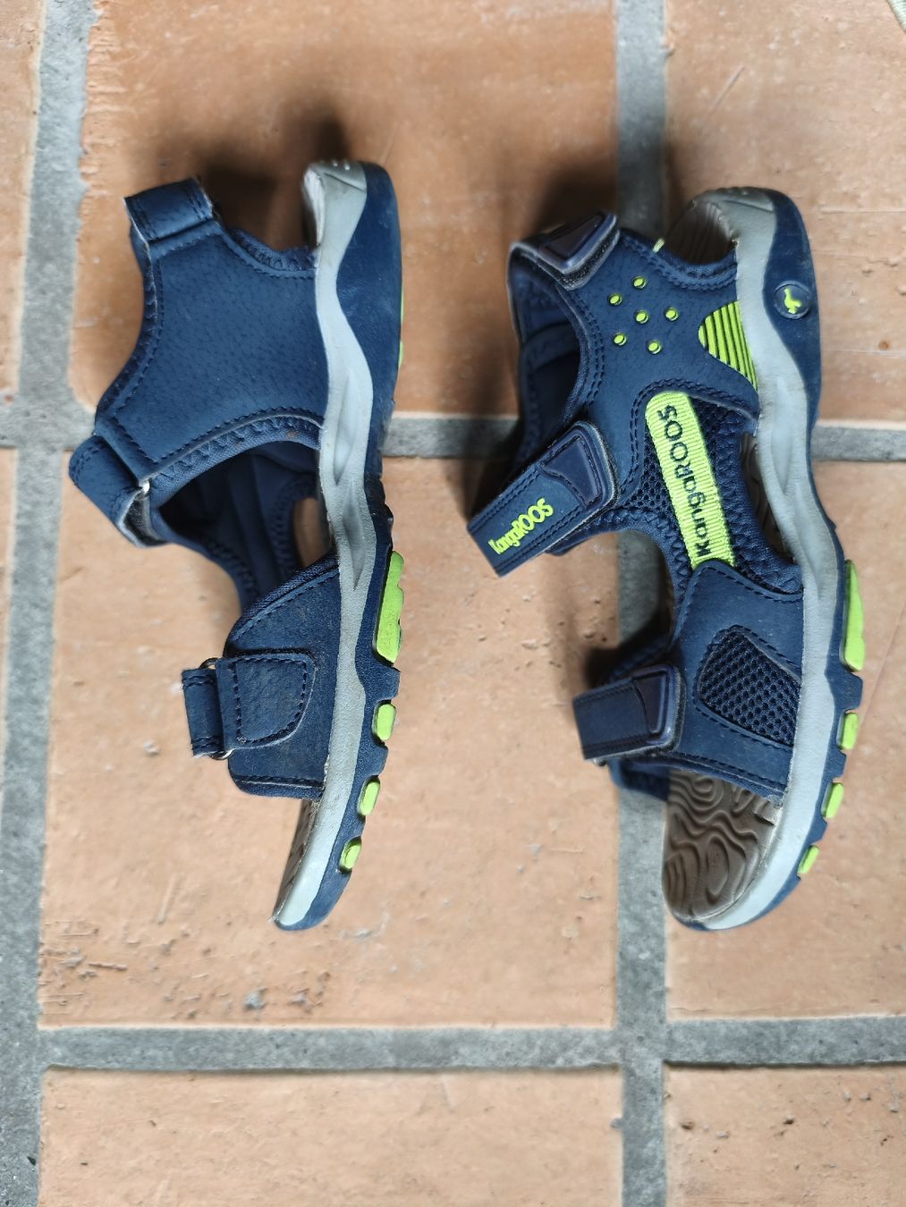 Scarpe per ragazzi: Kinder Sandalen Kangaroos Grösse 34 – Usato da Ammerzwil BE venduto da Consuelo01 1