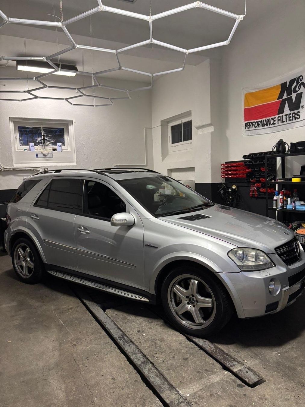 Mercedes-Benz Automobili: Mercedes Ml63 AMG – Usato da Horgen venduto da Tobii92 5