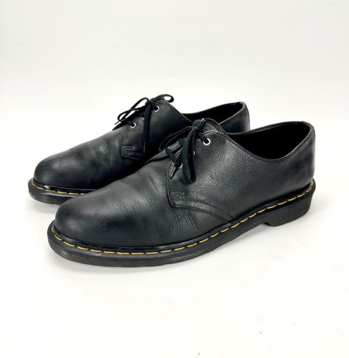 Dr. Martens Scarpe da uomo: Dr. Martens Herren Halbschuh Schnürer Gr. 45 – Usato da Bern venduto da VolumeOne