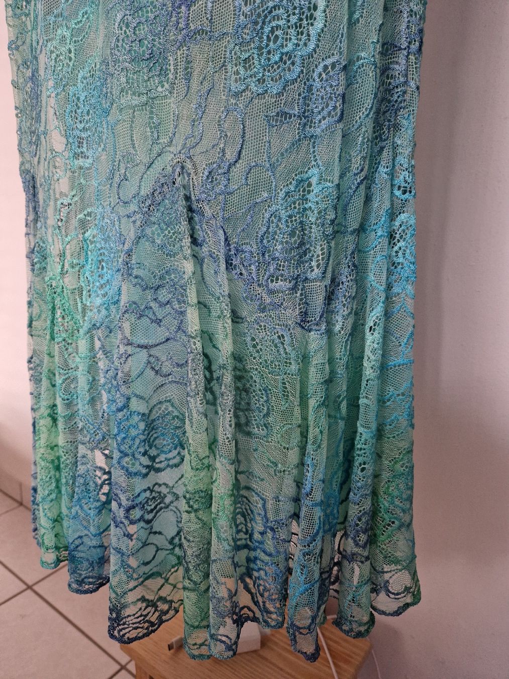 Completi & Tailleur: completo elegante Creazioni Macramé, made in Italy – Usato da Arbedo venduto da Gyn 1