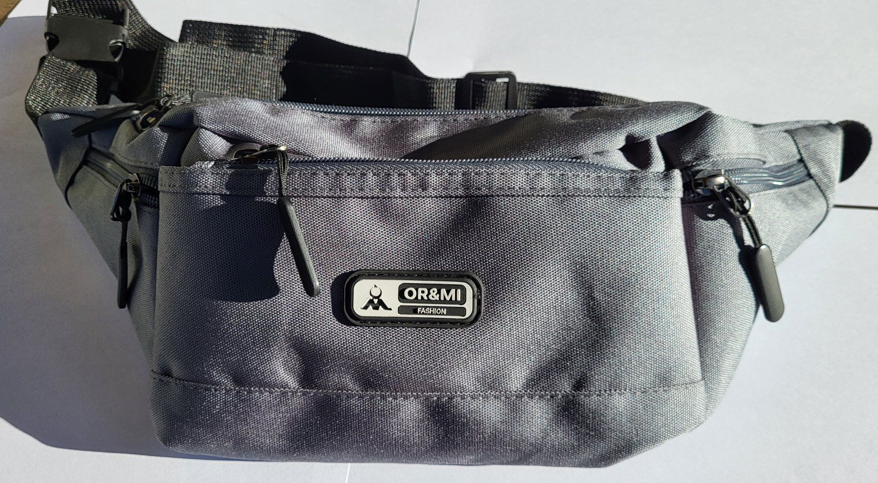 Sacs: Graue Bauchtasche – Neuf avec emballage d'origine à figino par ame_frv2 2