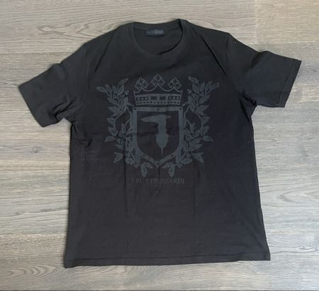 Original TRUSSARDI T-Shirt Grösse XL slim fit ungetragen