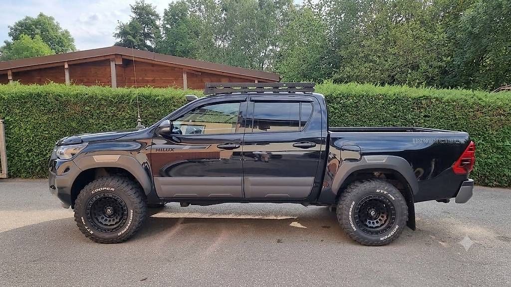 Automobili: Toyota hilux invincible 2,8L  – Usato da Vaulruz venduto da Marc1466 2