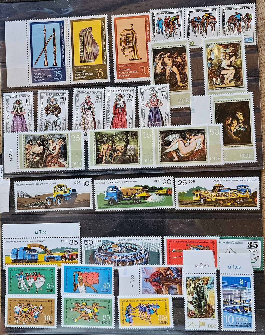 Alle Briefmarken: DDR Sammlung ** – Neu (gemäss Beschreibung) aus Les Valettes von Nuba1