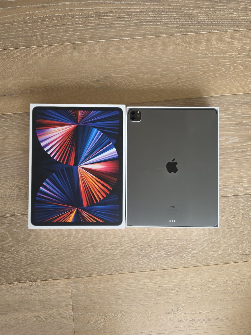 Apple Tablet PC: iPad Pro 12.9" 5th Generation M1 – Usato da Jona venduto da Tsei 1