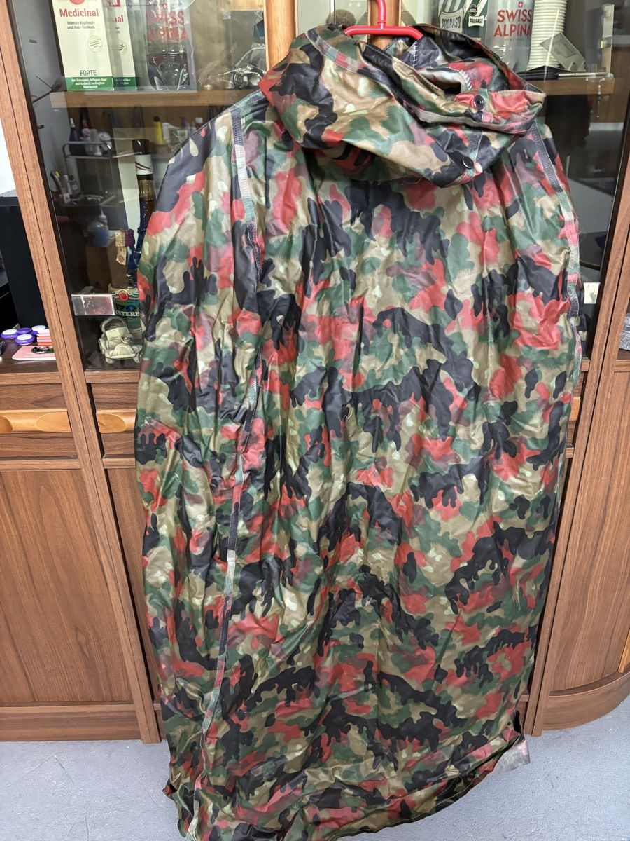 Armée suisse Uniformes: Tarnumhang Schweizer Armee  – D'occasion à Uster par leone28 2
