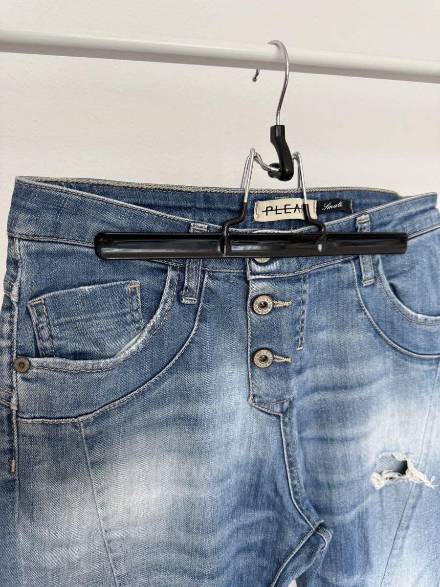 Please Jeans Jeans: Please Damen Jeans mit Rissen, Grösse S – Usato da Kriens venduto da MeinKleiderschrank 2