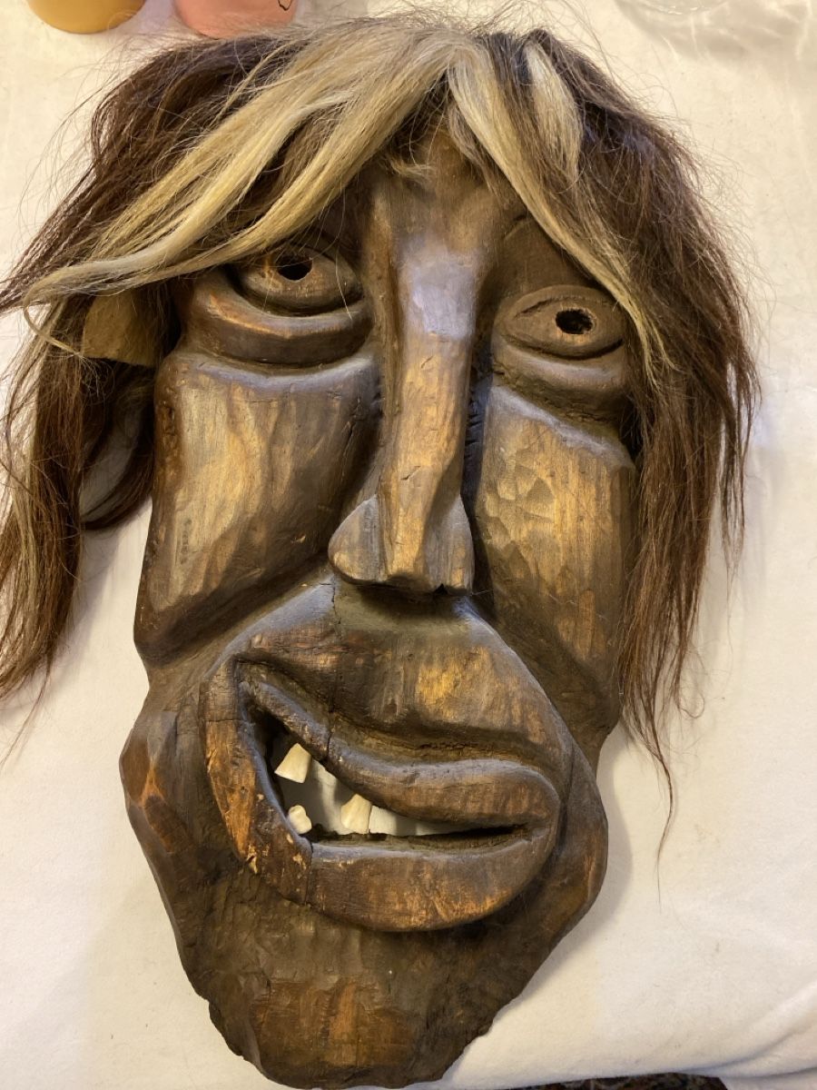 Altro in Antiquarato & Arte: Alte Grosse Holzmaske Löschentaler – Usato da sursee venduto da trilli-tralli 5