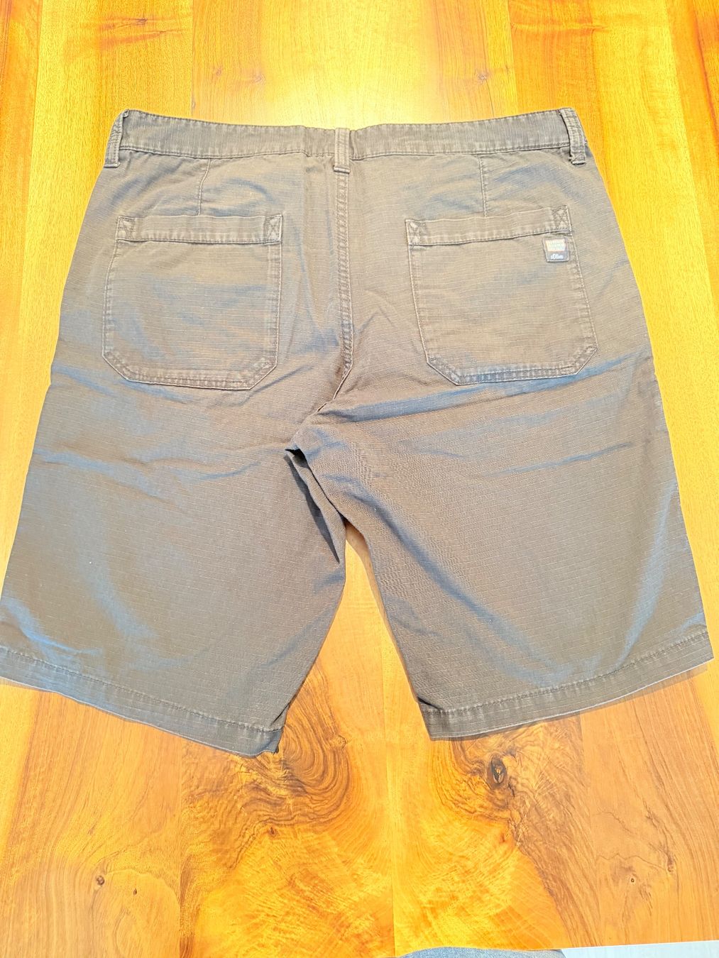 S.Oliver Hosen: Shorts, s.Oliver, Grösse 36 – Gebraucht aus Haslen AI von s176 3
