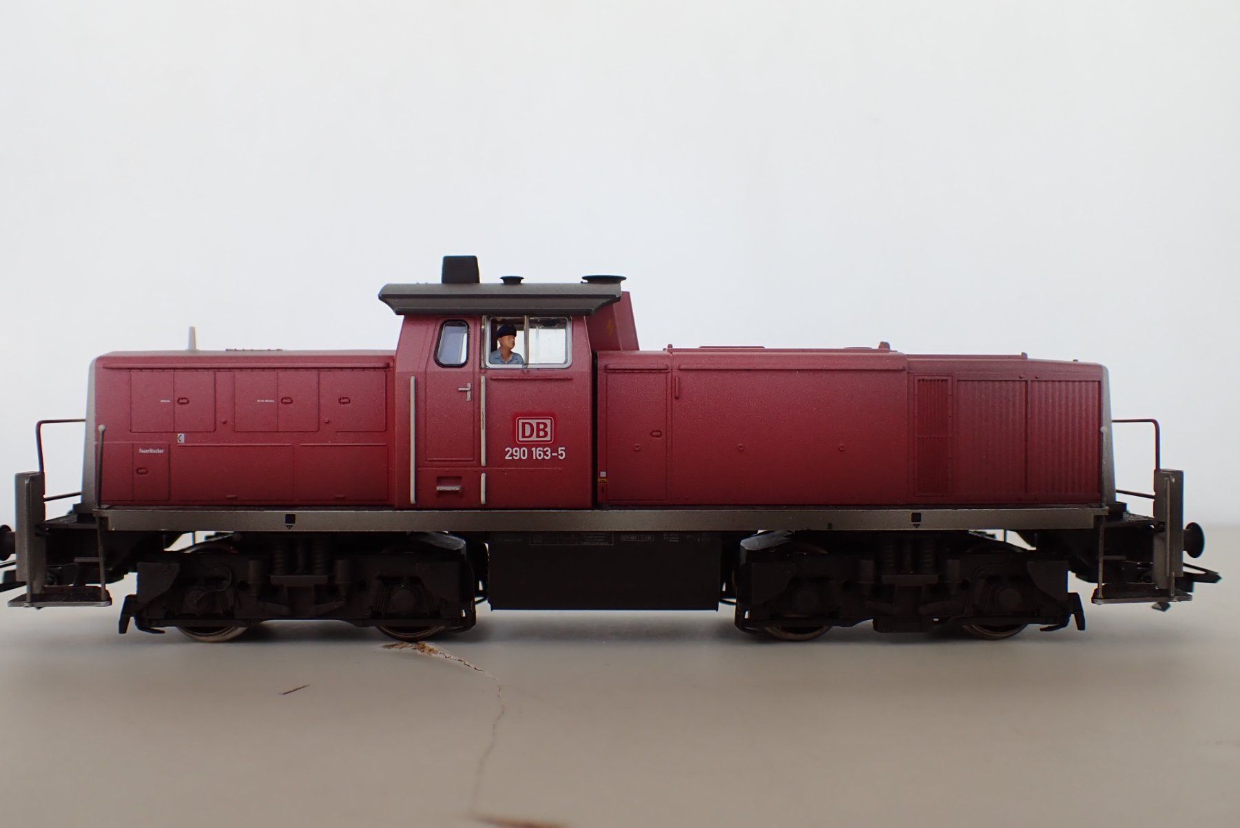 Trix Modelleisenbahnen: DB V 290 – Gebraucht aus Bützberg von Riviera-Express